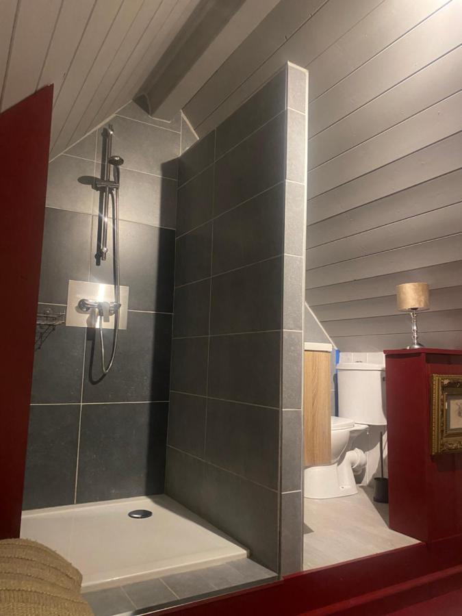 La Maisonnette Des Hetres Rouges Spa Luaran gambar